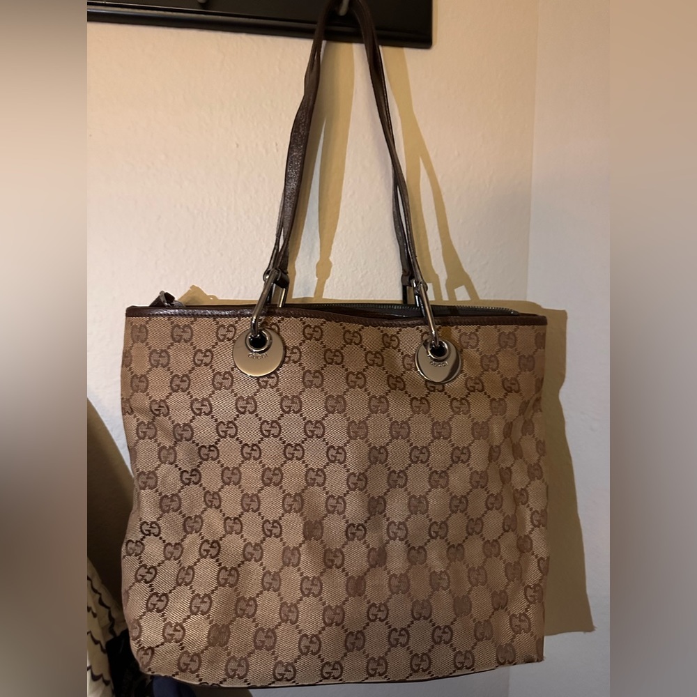 Gucci Bag - Picture 2 of 10